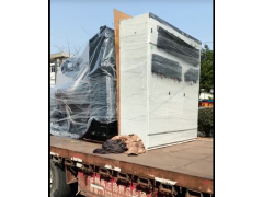 柴油發(fā)電機組叉車卸貨實戰(zhàn)