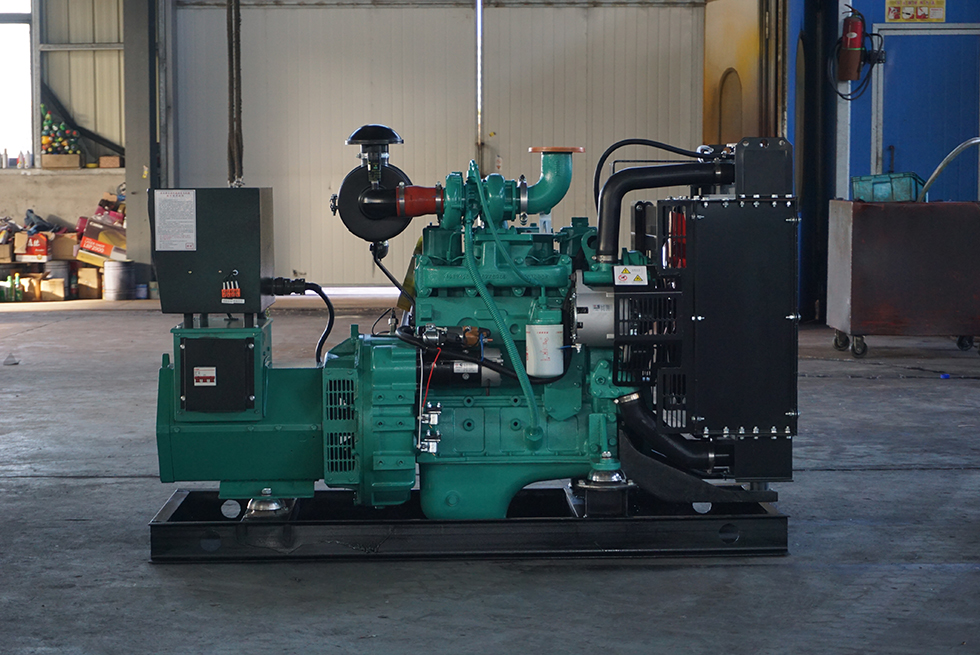 4BT3.9-G2東風(fēng)康明斯動(dòng)力配套30KW柴油發(fā)電機(jī)組報(bào)價(jià)