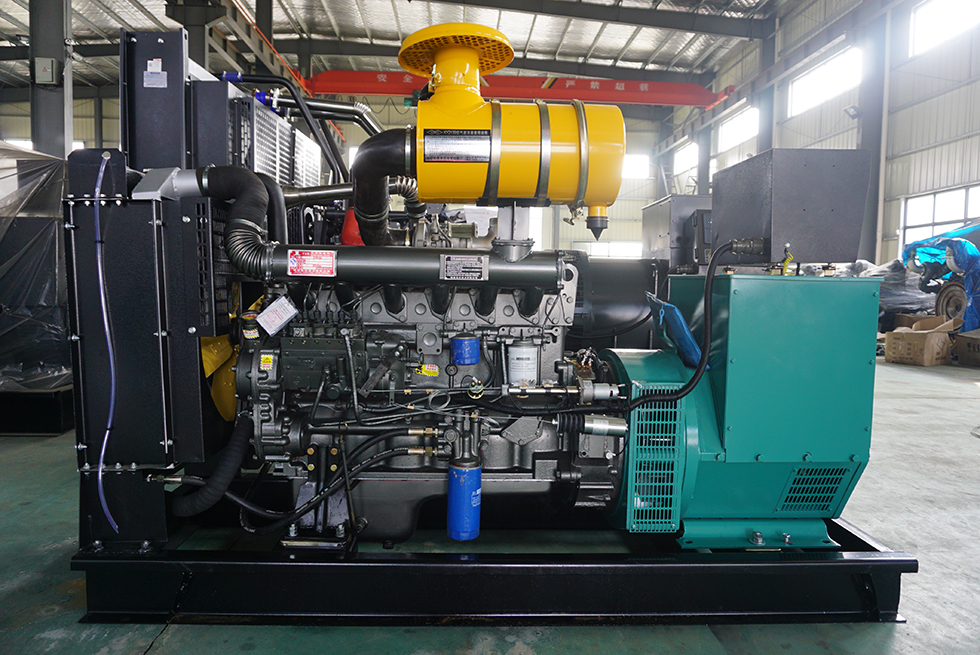 R6105AZLD濰柴100KW柴油發(fā)電機(jī)組報(bào)價(jià)