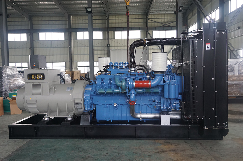 12V4000G21R進(jìn)口奔馳1000KW柴油發(fā)電機(jī)組報(bào)價(jià)